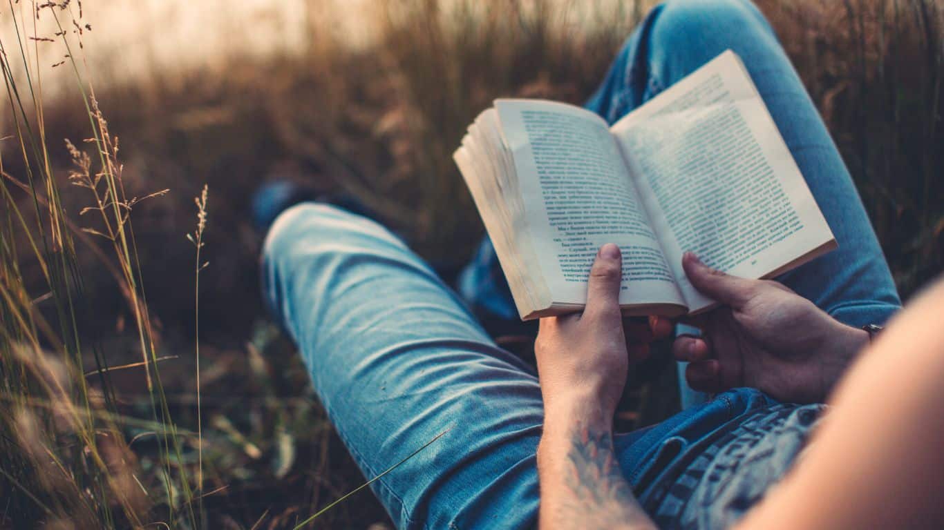 5 Ways In Which You Should Never Start a Novel