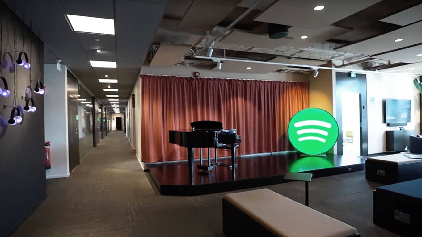 Spotify signe un nouvel accord d'une valeur de 250 millions de dollars avec Joe Rogan