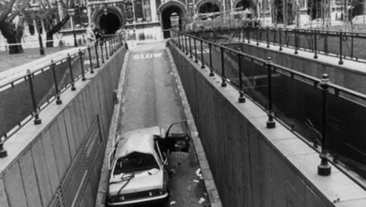 Événements historiques majeurs du 30 mars - Aujourd'hui dans l'histoire - 1979, le député britannique Airey Neave est assassiné